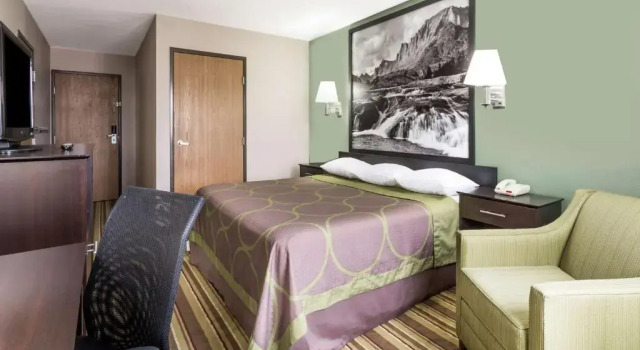 Номер Standard Super 8 by Wyndham Rock Springs