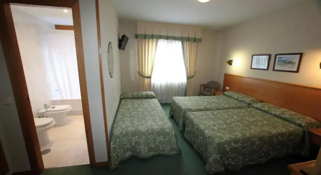 Трёхместный номер Standard Hotel Ramos