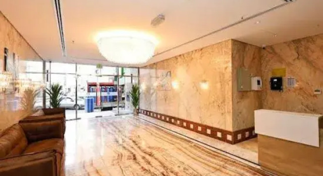 Premium Stay in SBK Dubai - Female Only, Забронировать Отель Аль-Барша , рядом с Торговый центр Эмиратов