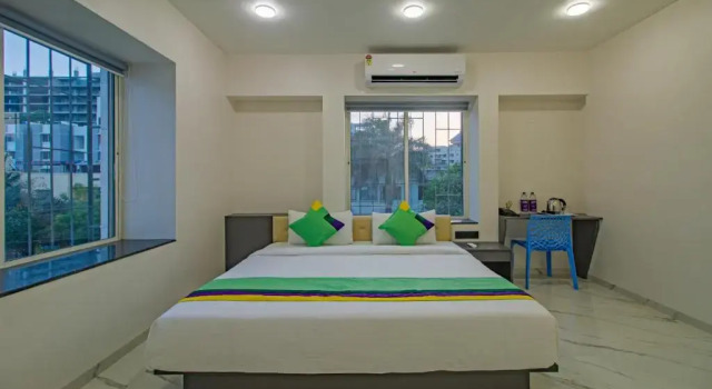 Номер Deluxe Treebo Atithi Comforts Inn