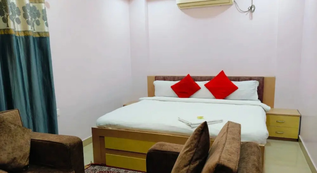 Номер Superior Super Collection O SF Road Siliguri Formerly Jyoti Hotel