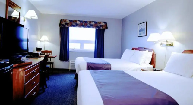 Номер Standard St Christophers Hotel