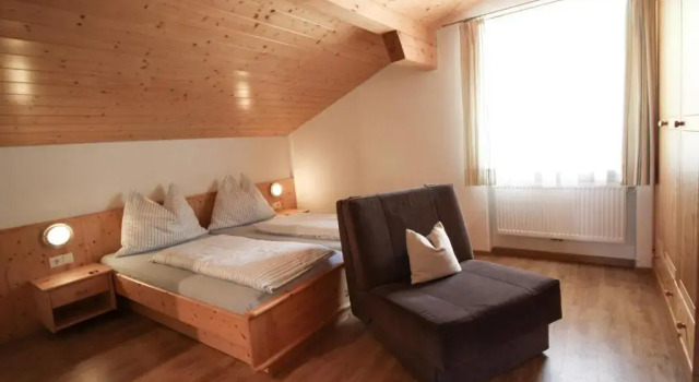 Apartements Richlegghof, Rezervovat Hotel Hotely v Filzmoos s parkováním, Parkování
