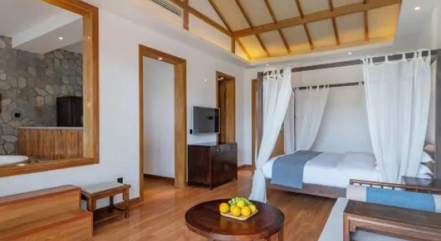 Люкс Luxury Xingyi Wanfenglin Yuejingwan Hotel