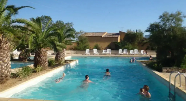 Апартаменты Appartement dans la résidence LES MAZETS DE CAMARGUE