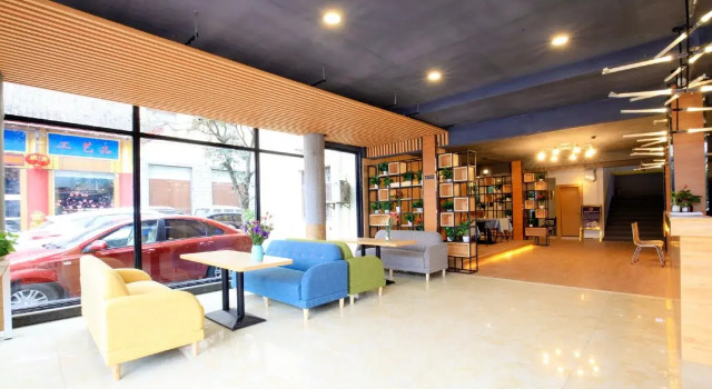 Global Village River View Hostel, Забронировать Хостел Отели Гуйлинь с завтраком, рядом с Guilin Department Store, Завтраки