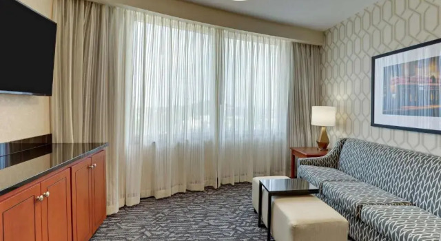 Люкс Drury Plaza Hotel Nashville Franklin