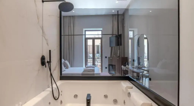 Люкс Deluxe Omma Suites
