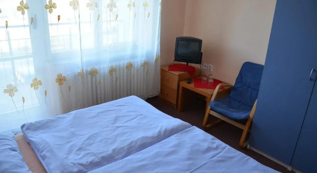 Penzion Jas, Забронировать Отель Отели Позловице с парковкой, Парковка