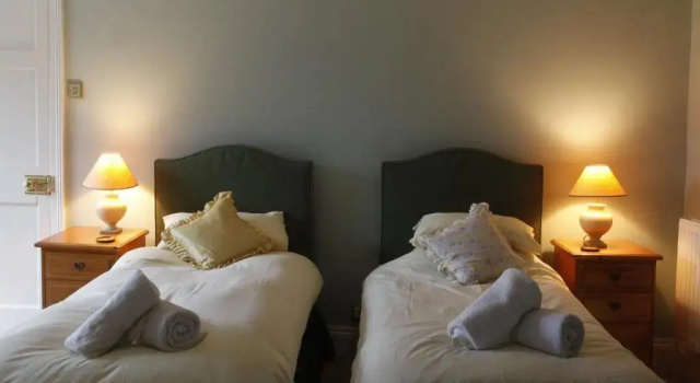 Семейный номер Standard с видом на сад Trelough House B&B