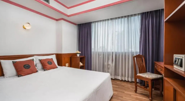 Люкс Executive с 2 комнатами Elizabeth Hotel