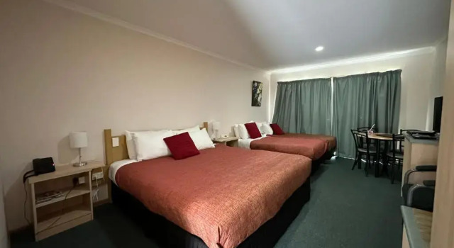 Семейный номер Standard Rose Garden Motel