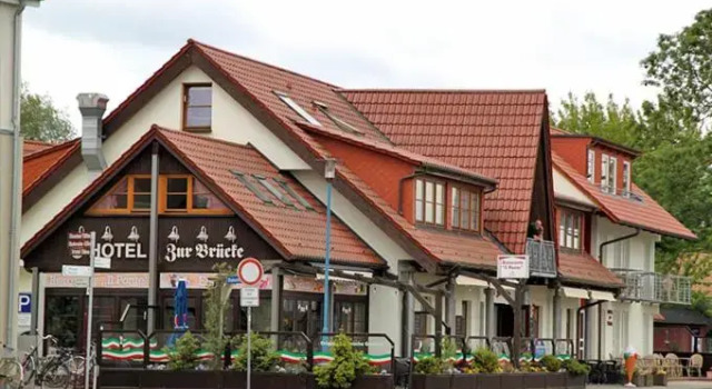 Hotel zur Brücke