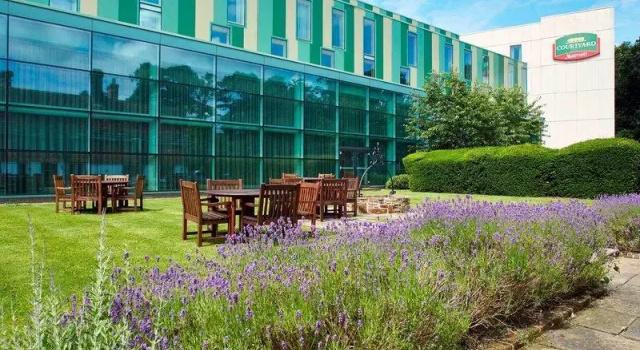 Номер Standard Courtyard by Marriott London Gatwick Airport