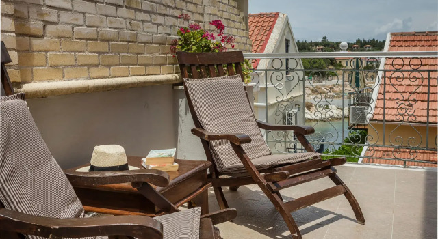 Люкс Faros Suites