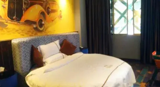 Bandao Theme Hotel, Rezerwuj Hotel Hotele w Guizhou z parkingiem, Parking
