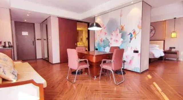 Люкс Tongjian Huaxiangtang Resort