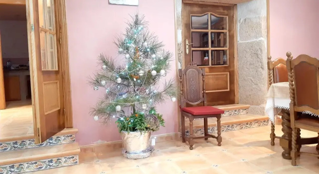 House With 4 Bedrooms in Carboeiro de Francia, With Wonderful Mountain View, Furnished Terrace and Wifi Near the Beach, Забронировать Отель Сильеда 