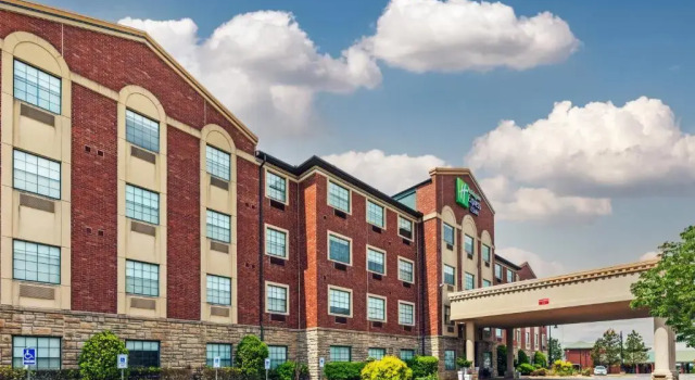 Номер Standard Holiday Inn Express & Suites Tulsa S Broken Arrow Hwy 51 by IHG