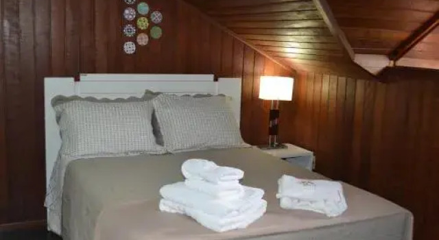 Charme Na Serra Guesthouse, Забронировать Отель Отели штата Рио-де-Жанейро с бассейном, Бассейн