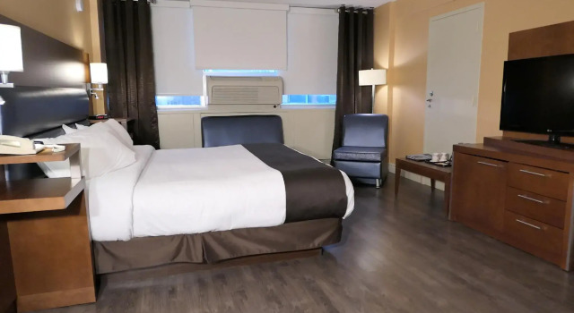 Номер Standard Hotel Espresso Montreal Downtown