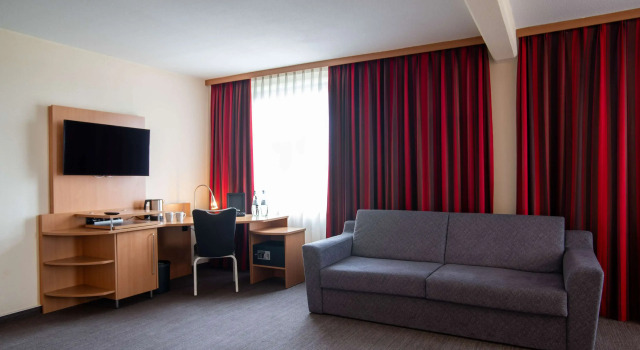 Двухместный номер Comfort с балконом Best Western Conference Airporthotel Frankfurt Mörfelden