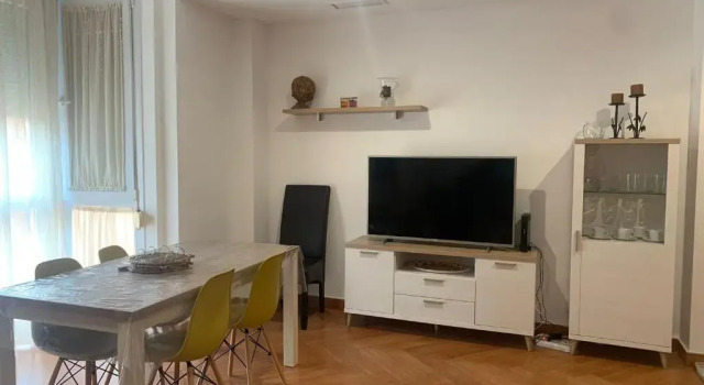 C/ Cartaya 11, Забронировать Отель Уэльва Муниципалитет Уэльва, рядом с Церковь Ла-Милагроса