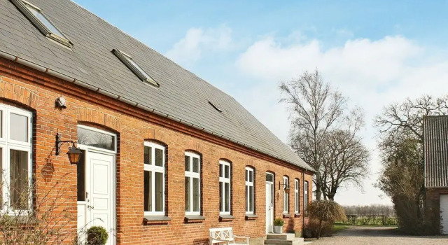 Amazing Holiday Home in Tranekã¦r With Swimming Pool, Book Hotel Hotels in Langeland with a Pool, Swimming Pool
