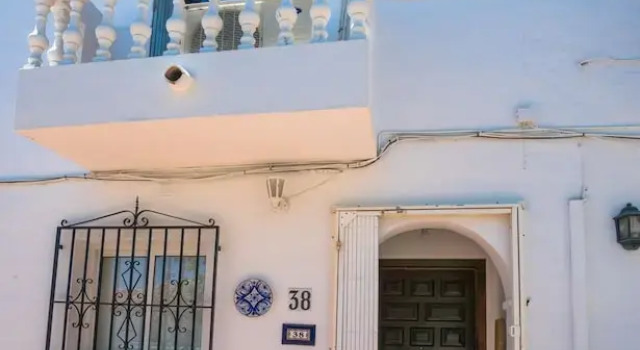 Casa Urbanización Hacienda 38, Забронировать Отель Отели Нерха 3 звезды, рядом с Пляж Бурриана, 3*