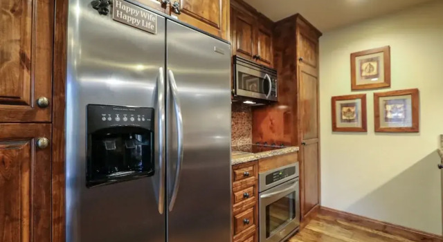Номер Standard Snowcreek II 269 Pet-Friendly, Remodeled, On the Snowcreek Meadow by RedAwning
