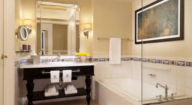 Четырёхместный номер Superior Green Valley Ranch Resort Spa Casino