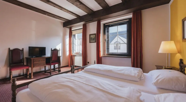 Двухместный номер Standard c 1 комнатой Hotel Bären