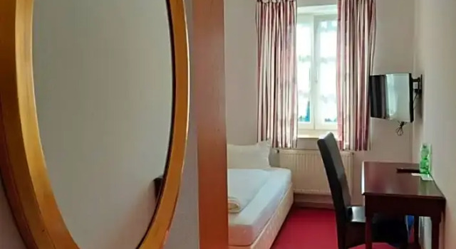 Номер Standard Der Heurige im Gasthaus zum Löwen