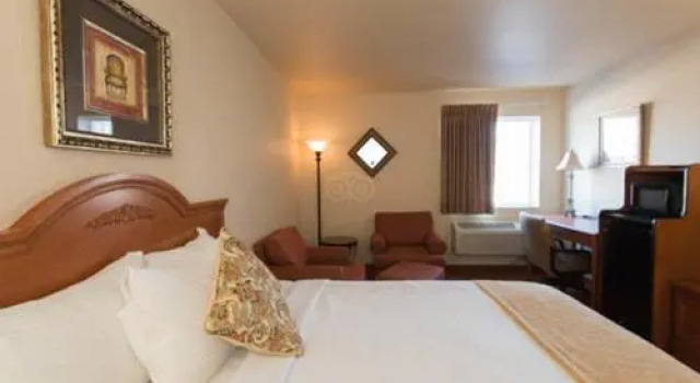 Люкс Deluxe All American Inn & Suites Branson