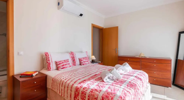 Balaia Residence 2 Bedroom Penthouse With Pool, Забронировать Апартаменты/квартира Отели Алгарви с парковкой, Парковка