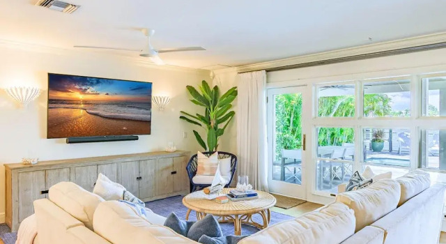 Paradise Cove