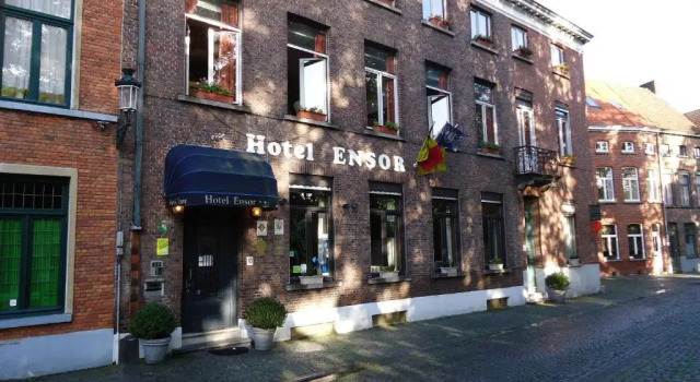 Hotel Ensor, Забронировать Отель Исторический центр Брюгге, рядом с Бладелин Корт