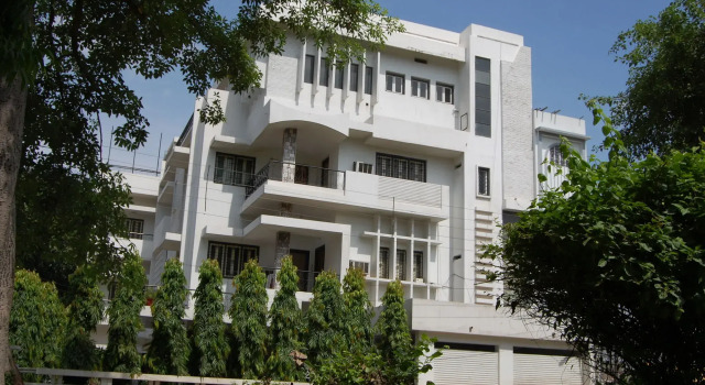 Hotel Varuna