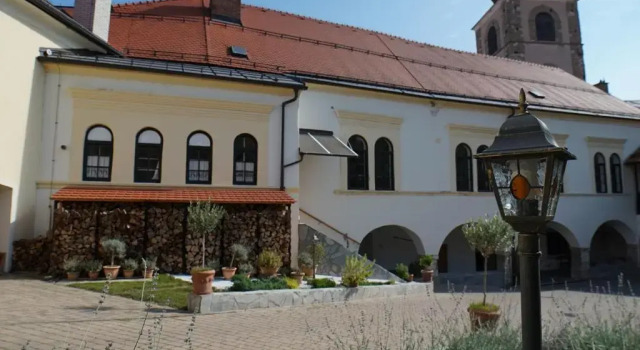 Sobe Proštija, Rezervovat Hotel Ptuj Podravje, poblíž Ptuj Golf Course
