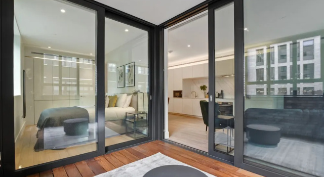Апартаменты с 2 комнатами Whitfield Street Residences by Aeria Apartments