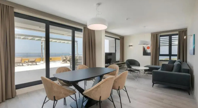 Люкс с видом на море Hotel Antonio