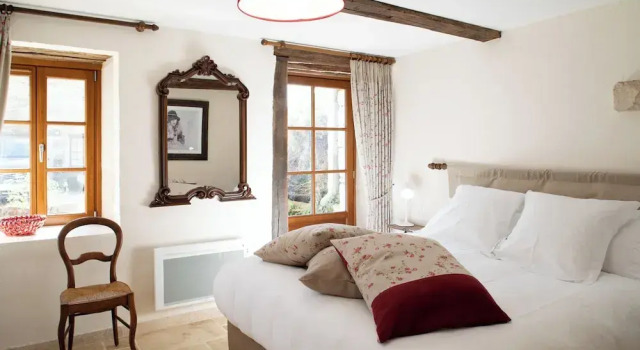 Номер Comfort LHote Antique - MAISON DHOTE- 4 Suites avec cuisine