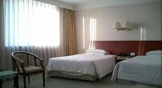 Nongken Hotel - Dalian, Book Hotel Hotels in Liaoning with Parking, Parking
