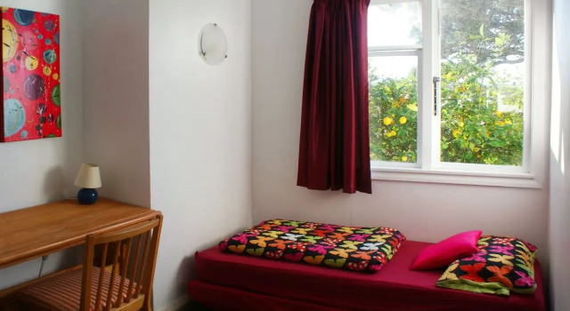 42b College House