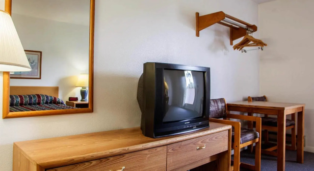 Econo Lodge, Varaa Hotelli West Branch Iowa