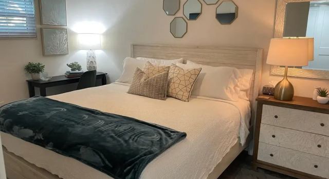 Cocoanut Condo, Забронировать Отель Сарасота Sarasota Area, рядом с Ресторан и пристань для яхт "Марина Джек"