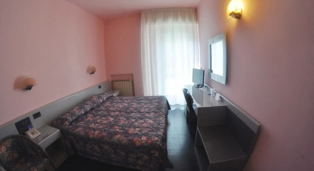 Одноместный номер Standard с балконом Hotel Cristallo