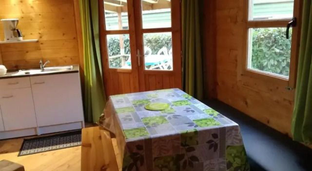 Кровать в общем номере Camping Smile & Braudieres