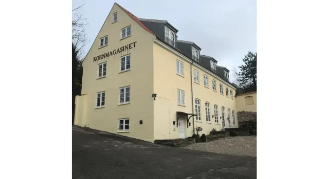 Hotel Ole lunds Gaard, Book Hotel Hoteller i Kalundborg med parkering, Parkering