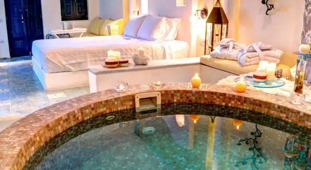 Двухместный люкс Honeymoon с балконом Astarte Suites